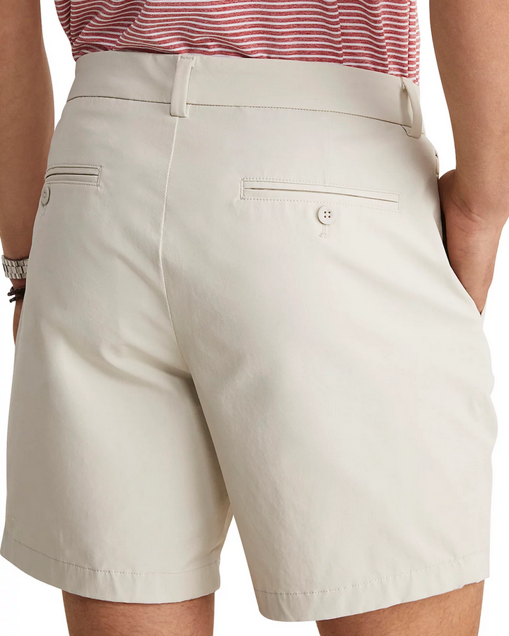 Vineyard Vines MEN 7" On The Go Shorts