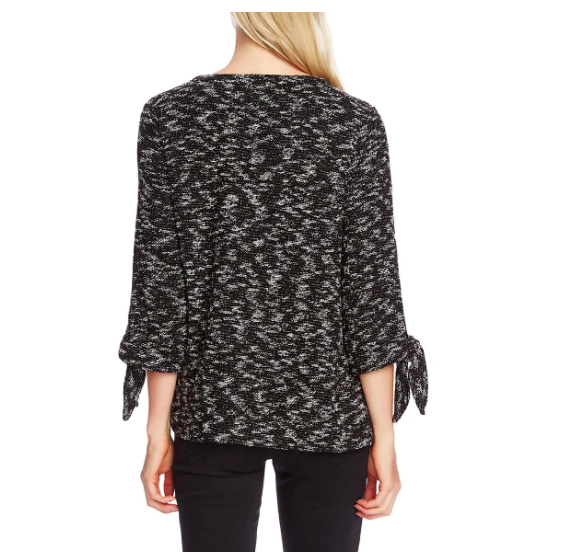 Vince Camuto top jaspeado con puños anudados