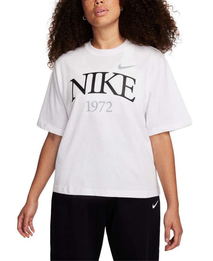 Nike Sportswear Short-Sleeve Classic Logo T-Shirt