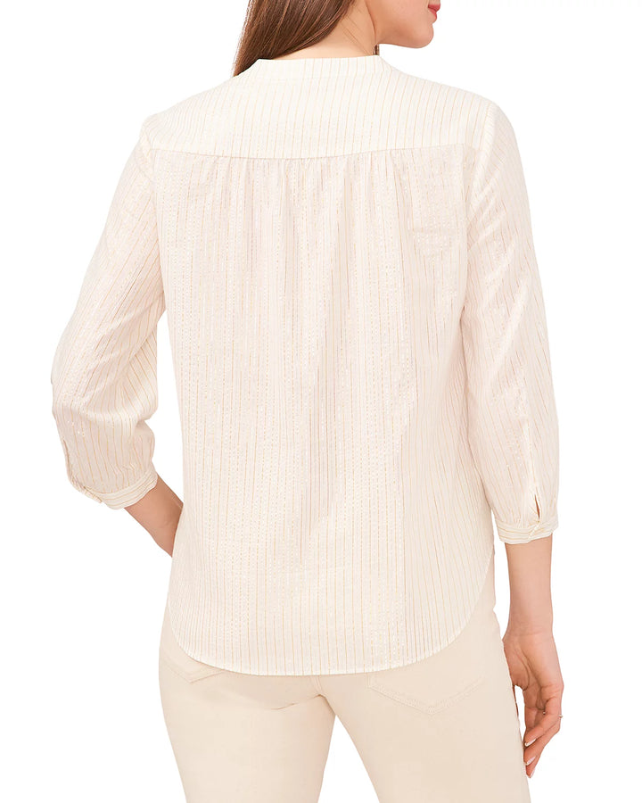 VINCE CAMUTO V Neck Blouse