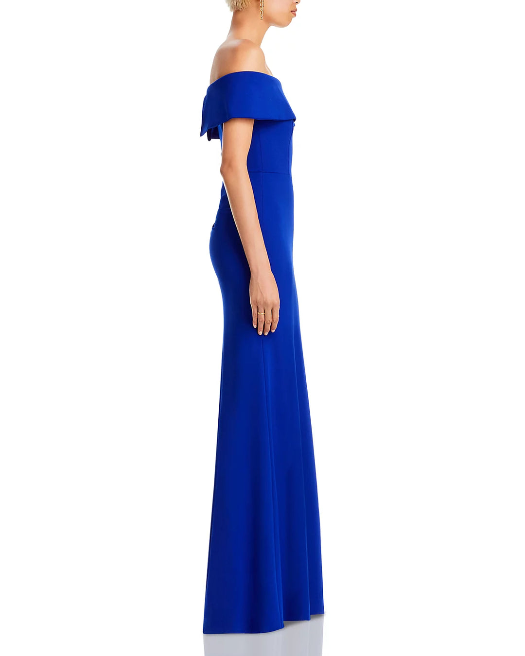 AQUA Off-the-Shoulder Scuba Crepe Gown