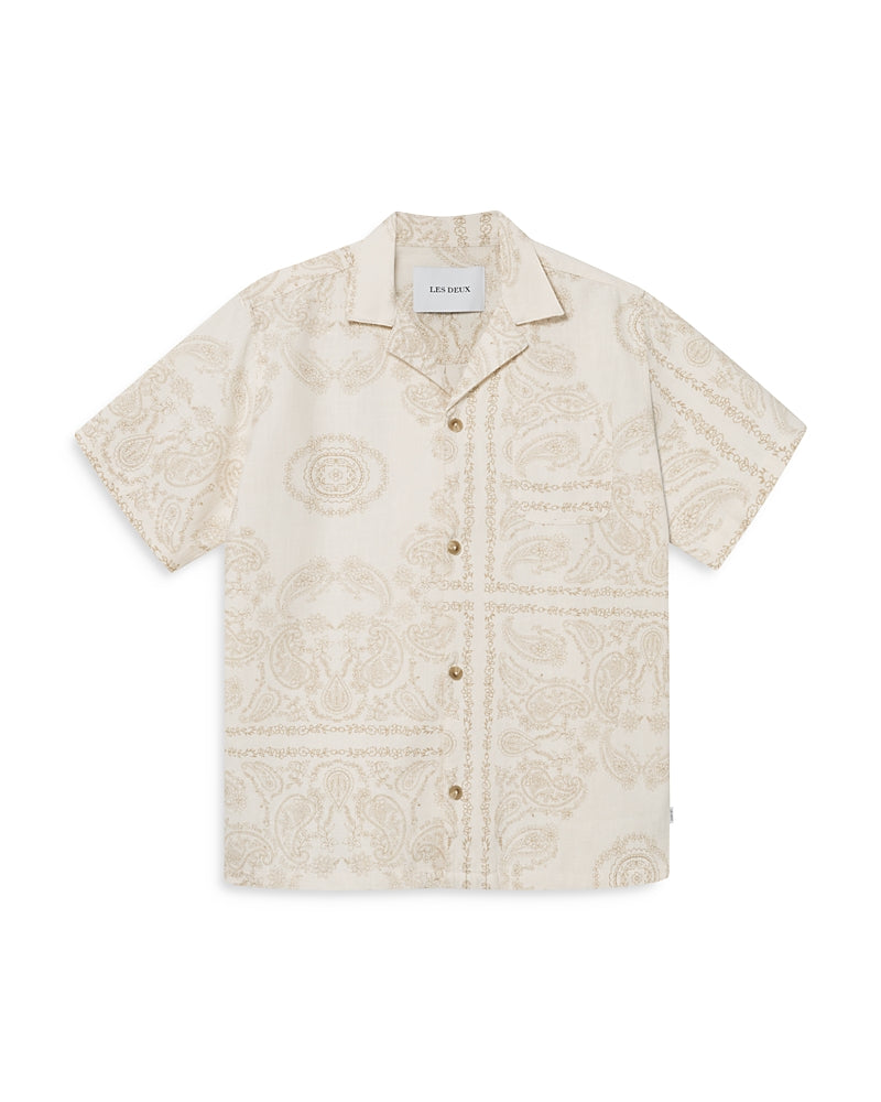 Les Deux Lesley Paisley Regular Fit Button Down Camp Shirt