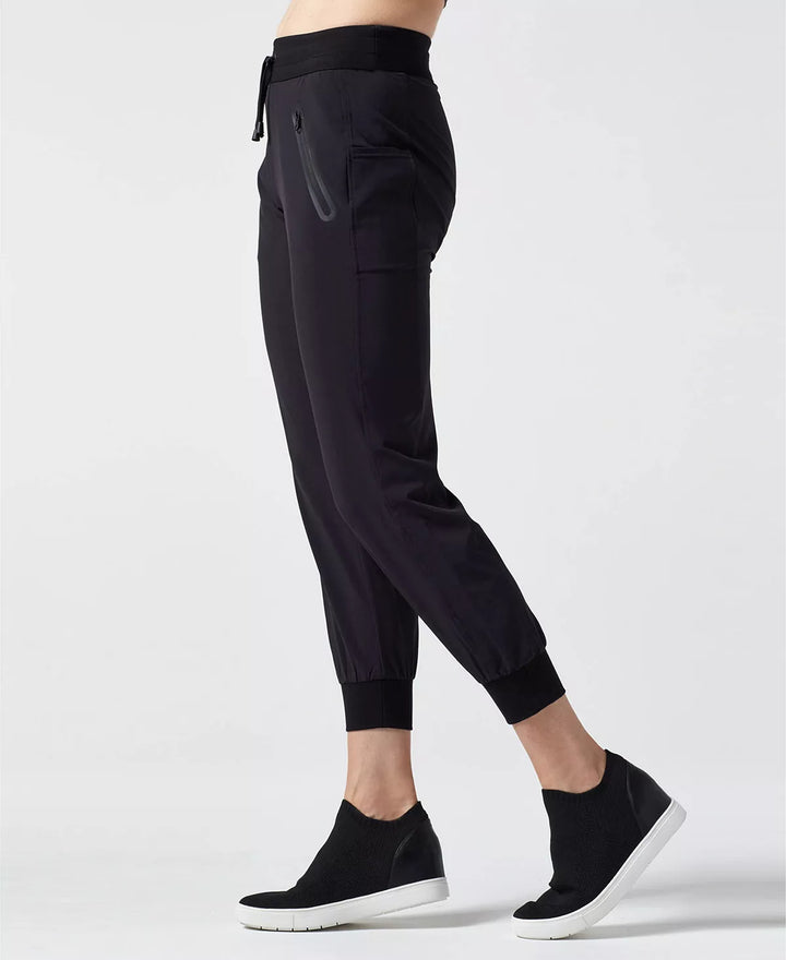Blanc Noir New Getaway Jogger Pants