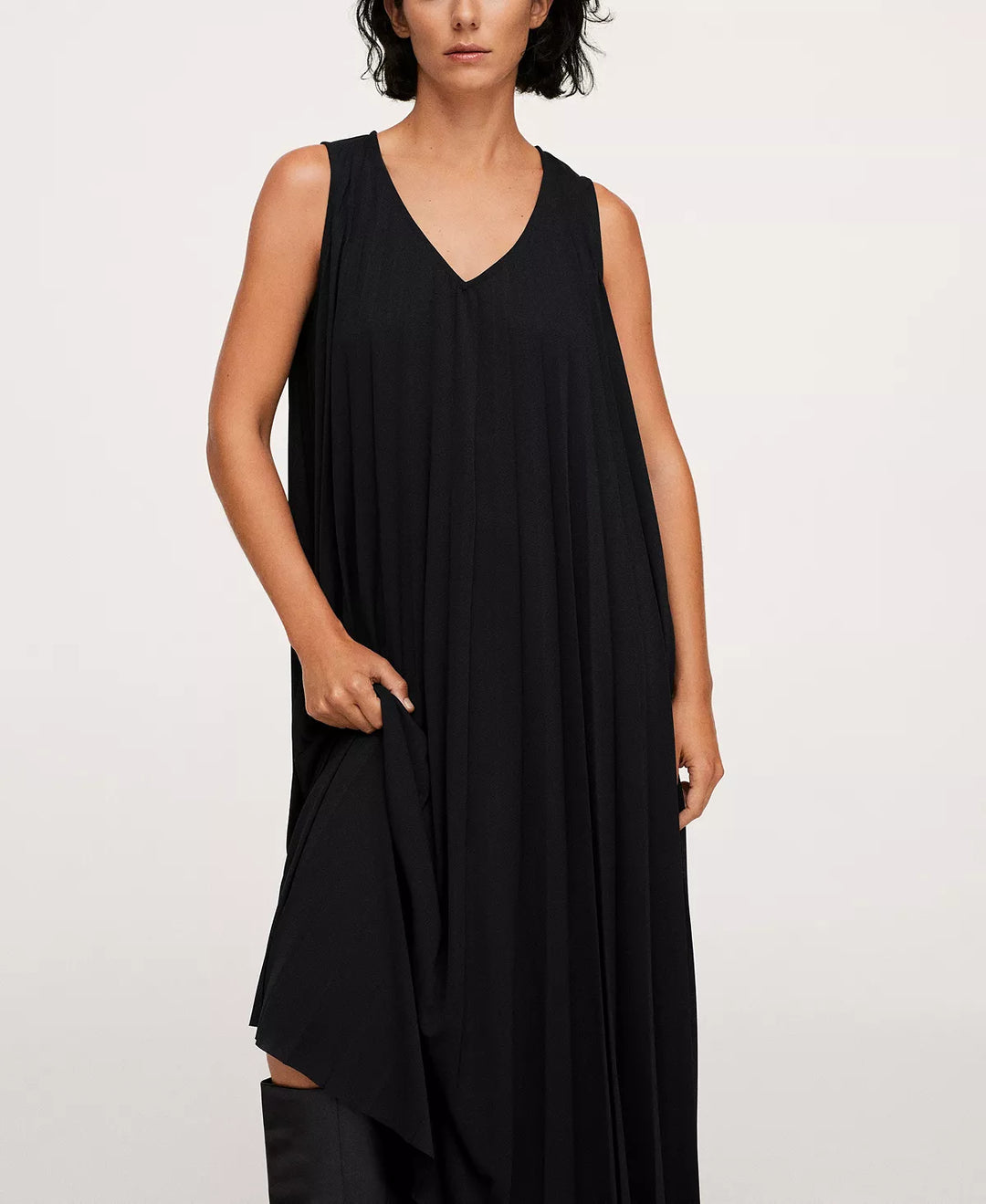 MANGO Flowy Pleated Dress