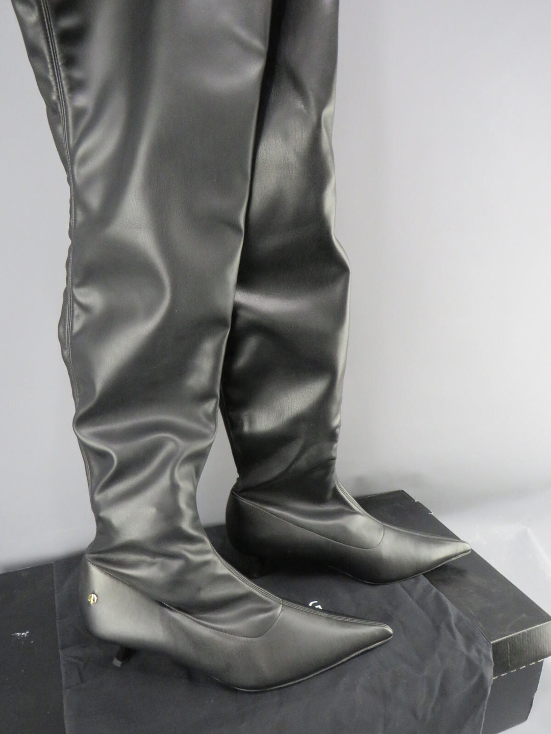 Anine Bing Women's Hilda Over The Knee Stretch Boots $600 Size 41 # M1 233 NEW