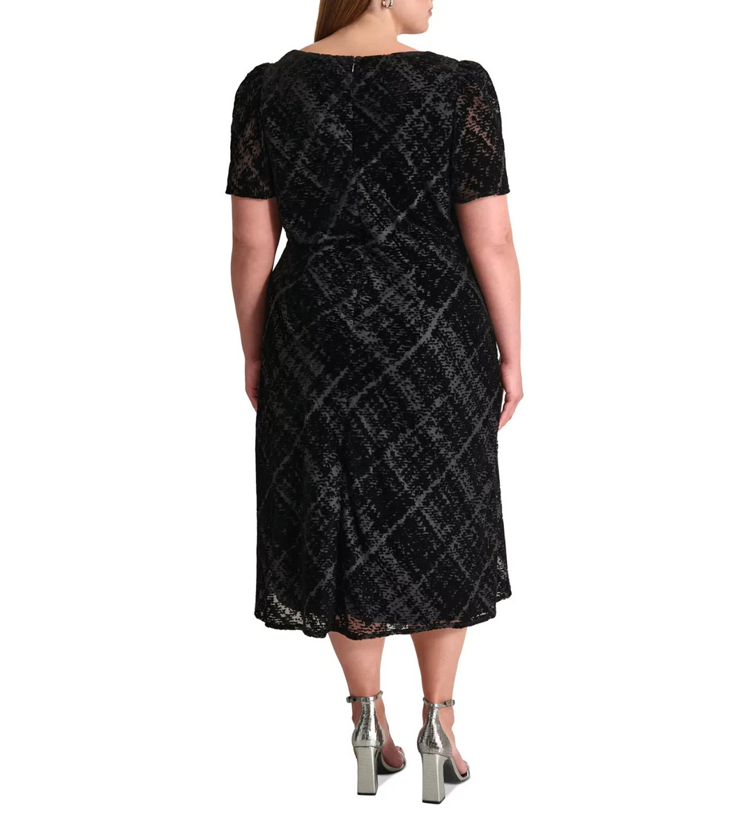 DKNY Plus Size Textured Sweetheart-Neck Midi Dress MSRP $ 149