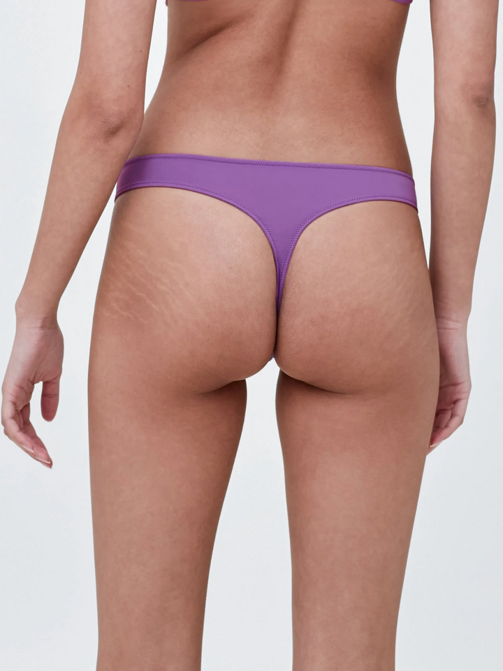 Skarlett Blue Women's Entice Front Lace Thong MSRP $22