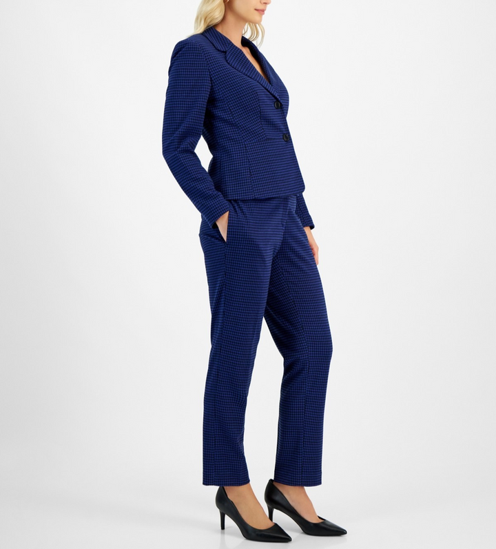Le Suit Pant Suit MSRP $265