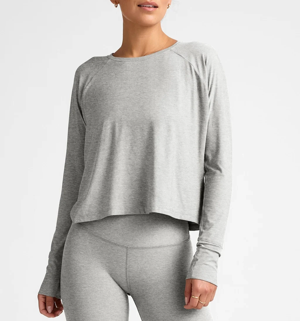 Beyond Yoga Featherweight Daydreamer Pullover MSRP $70