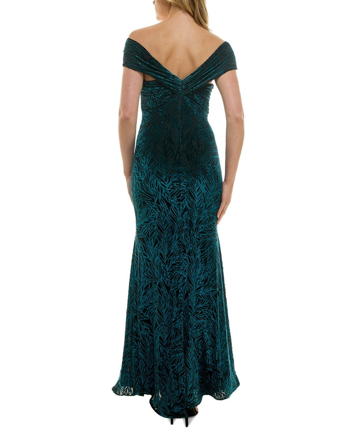 Taylor Women's Off-the-Shoulder Textured Velvet Gown MSRP $248