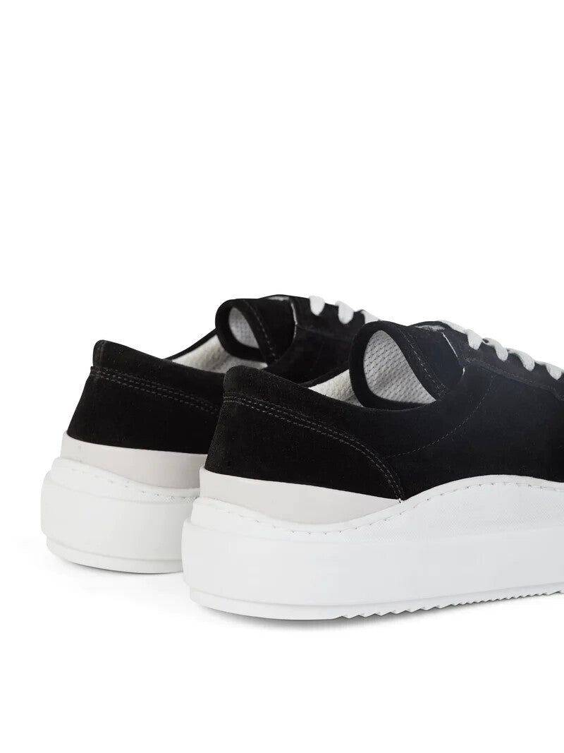 The Rad Black Kids Men's Lobela Skate Low Top Sneakers MSRP $175