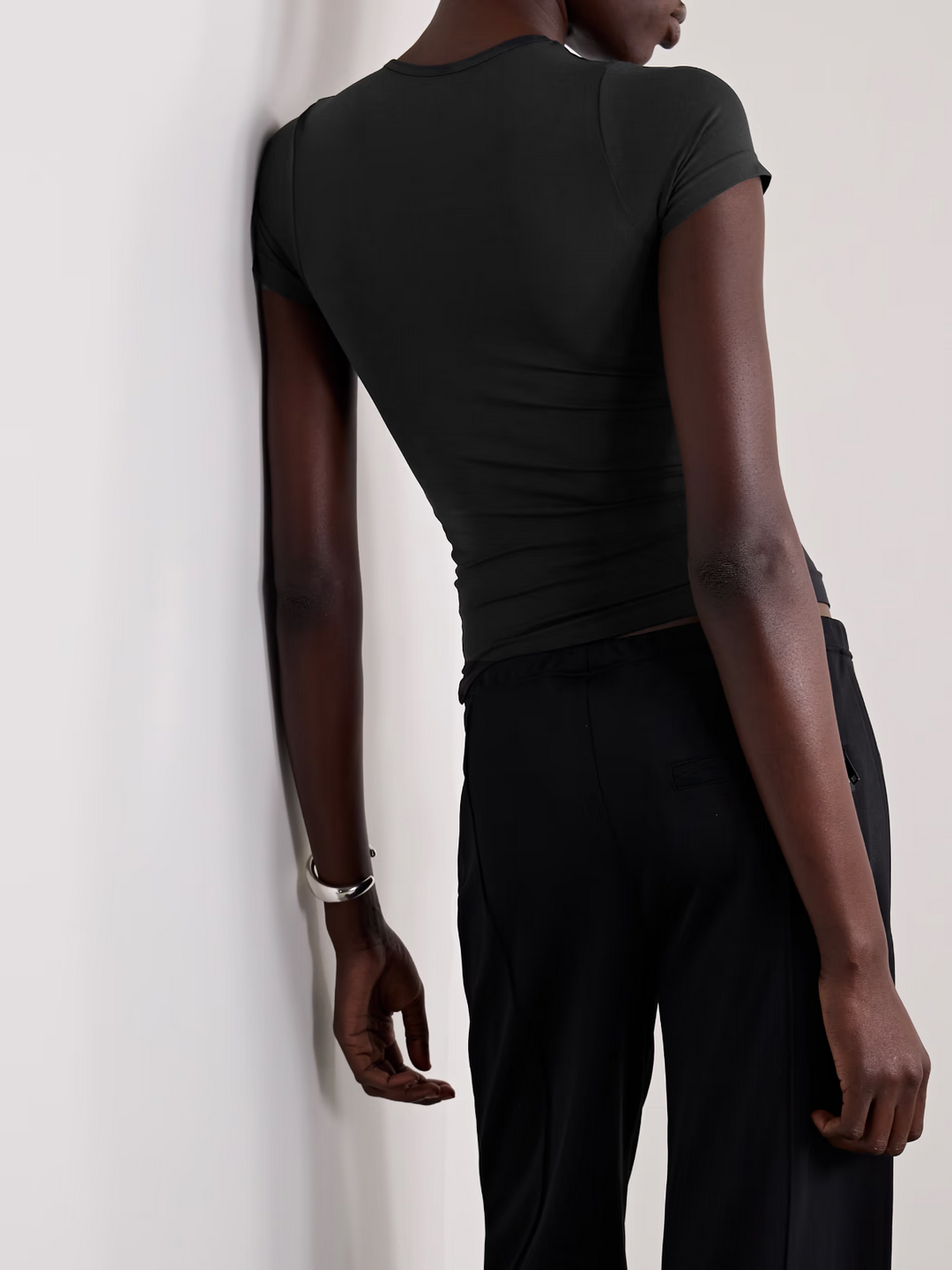SKIMS Soft Smoothing Seamless T-shirt MSRP $54