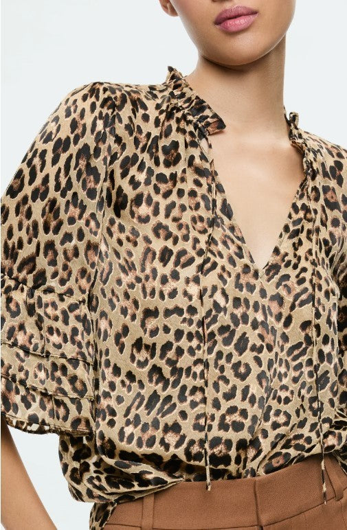 Alice and Olivia Willa Leopard Print Tiered Sleeve Top MSRP $330