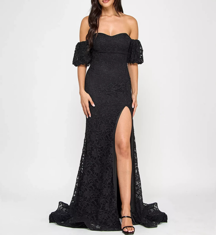 Emerald Sundae Juniors' Lace Off-The-Shoulder Gown MSRP $149