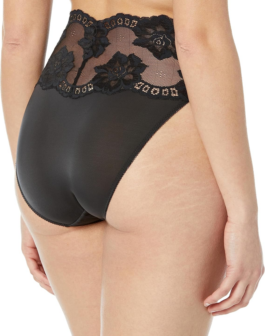 Wacoal Women's Light and Lacy Hi Cut Briefs MSRP $19