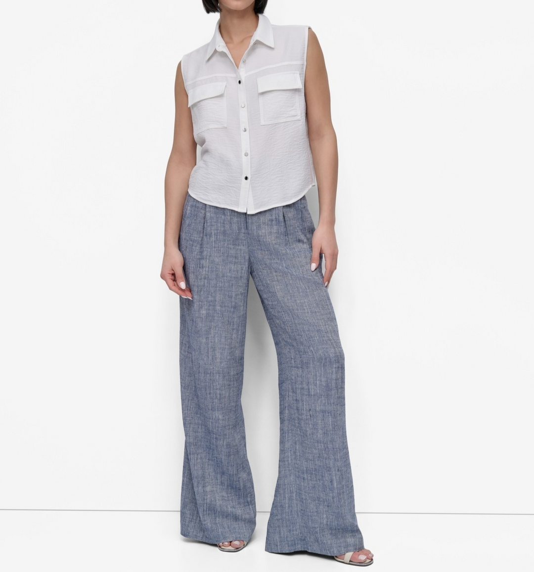 DKNY Women's Sleeveless Button-Front Shirt MSRP $59