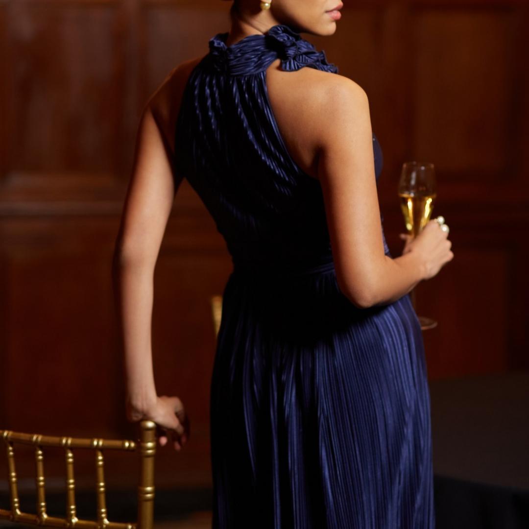 Betsy & Adam Women's Mock Neck Pleated Halter Gown MSRP $279