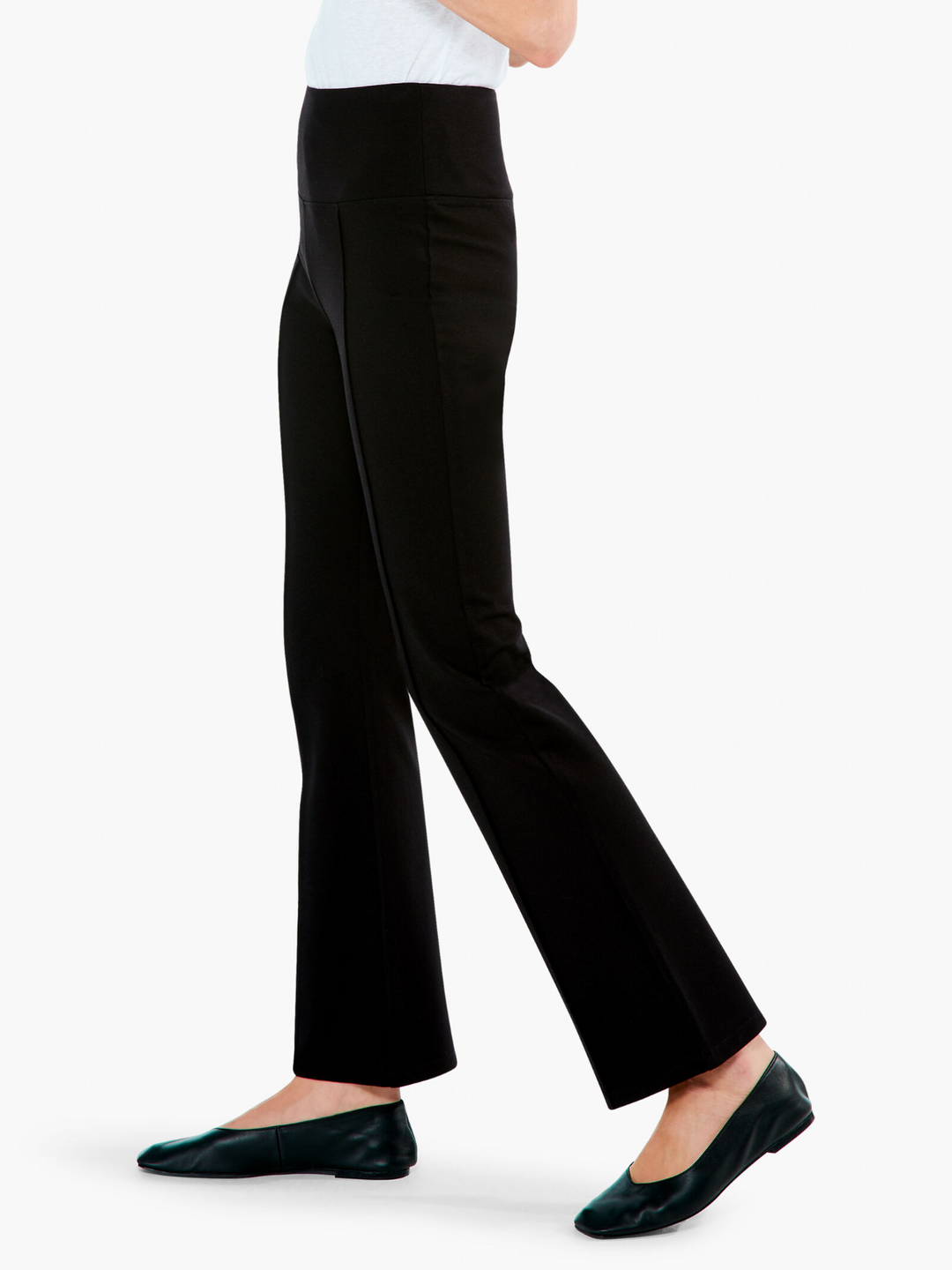 Liverpool Los Angeles Pearl Full Length Flare Pants MSRP $89