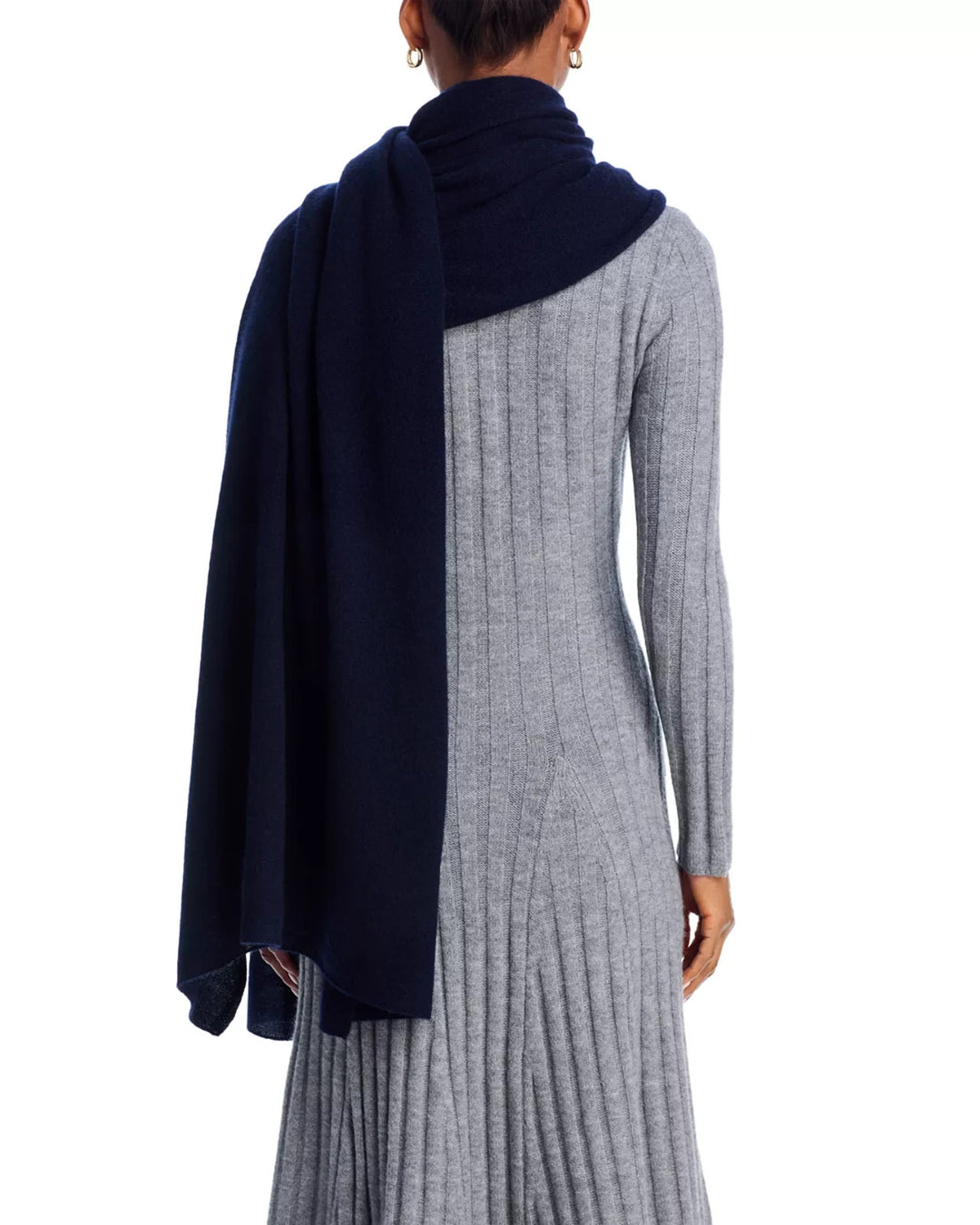 C by Bloomingdale's Cashmere 100% Cashmere Travel Wrap MSRP $218
