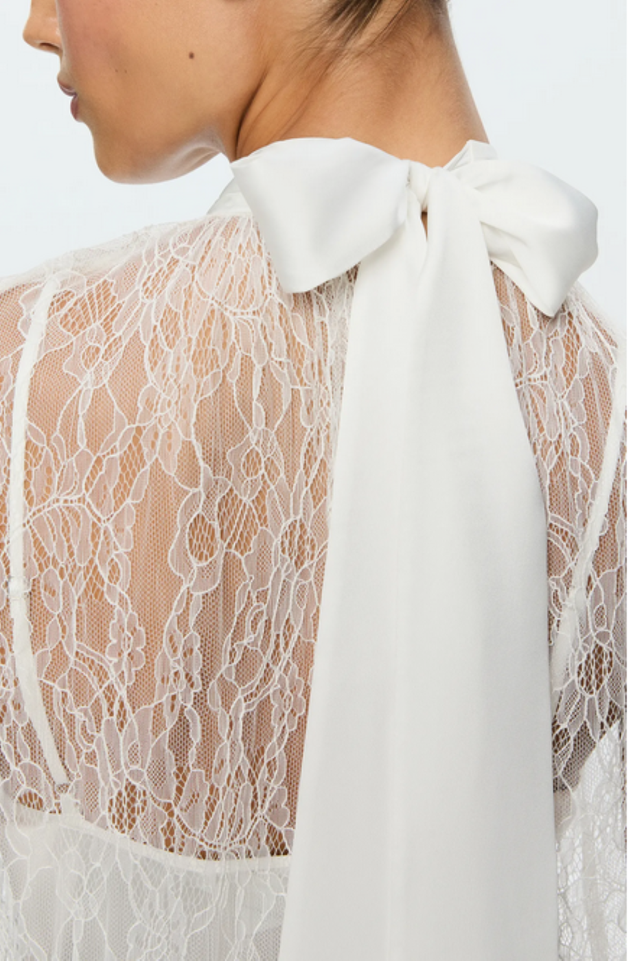 Alice and Olivia Zenon Lace Cape Top with Cami Lining MSRP $495
