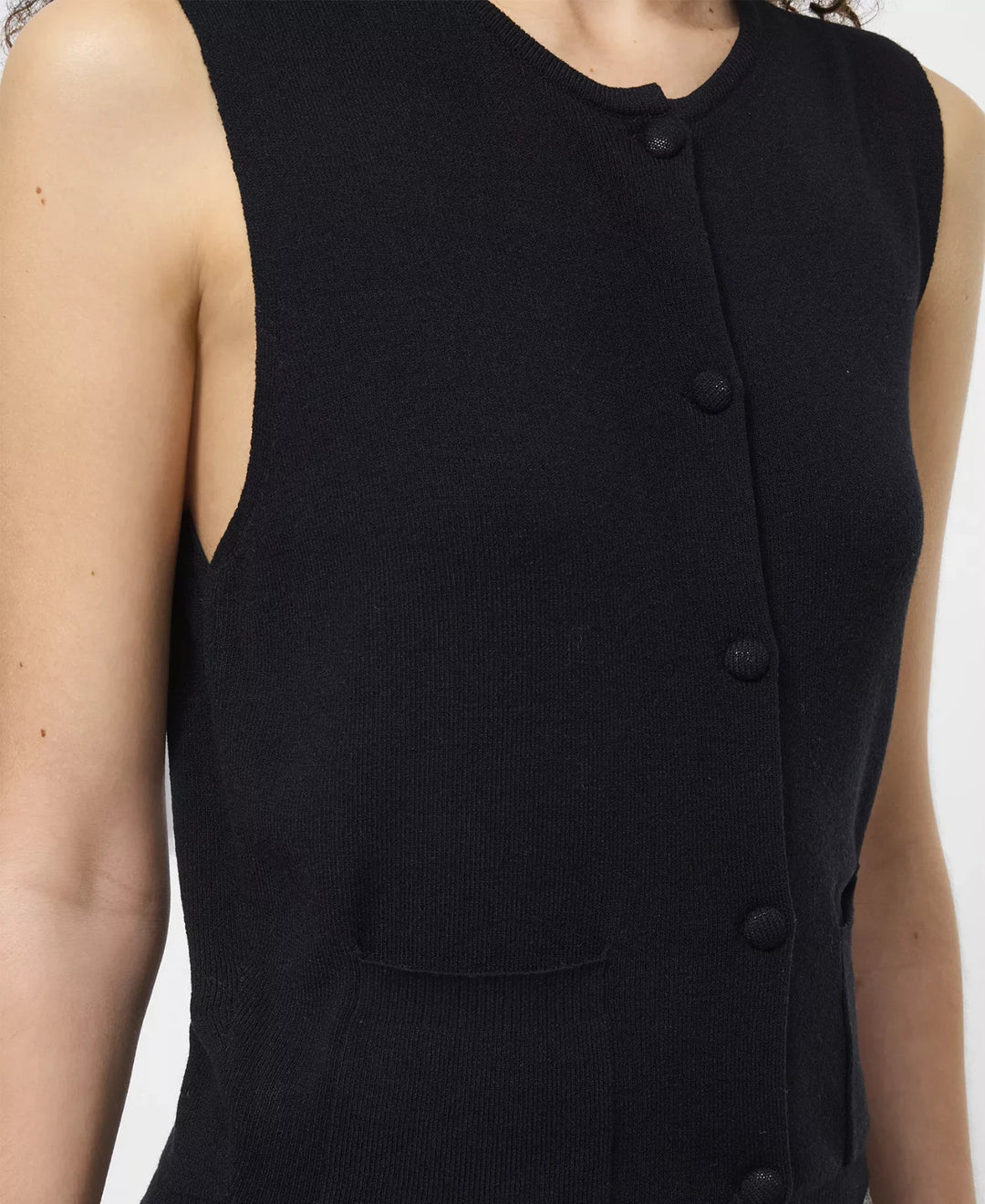 French Connection Cosysoft Knit Vest MSRP $98