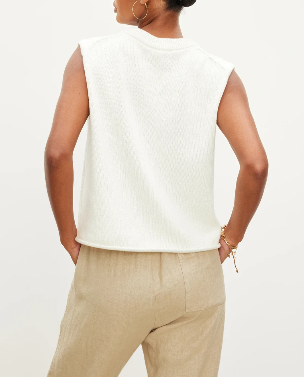 Velvet by Graham & Spencer Aster Crew Neck Sweater MSRP $145