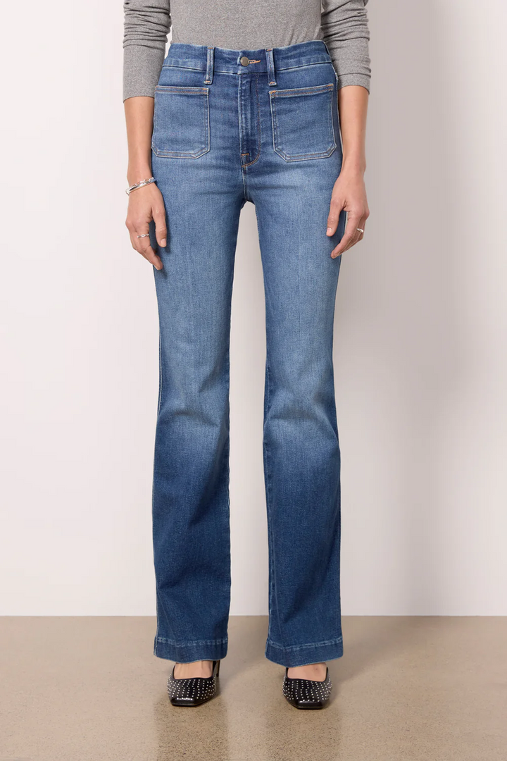 Good American Good Curve Patch Pocket Bootcut Jeans MSRP $169