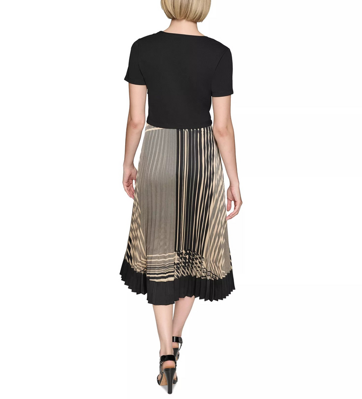 KARL LAGERFELD PARIS Women's Square-Neck Pleated-Skirt Dress MSRP $158