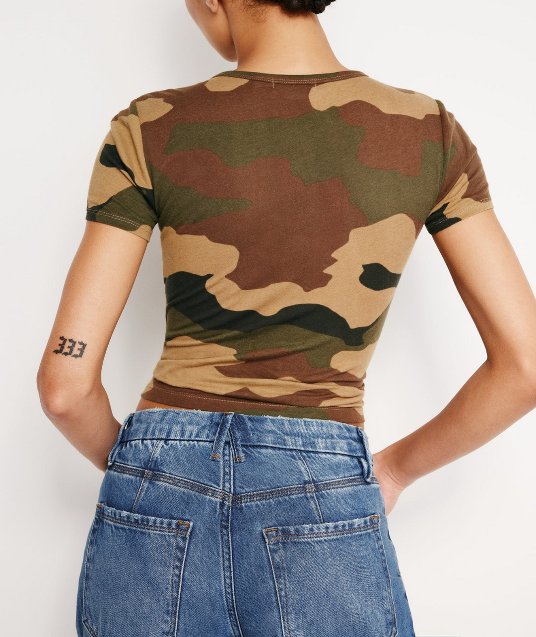 Good American Slim Fitted Cotton-Jersey T-Shirt MSRP $59