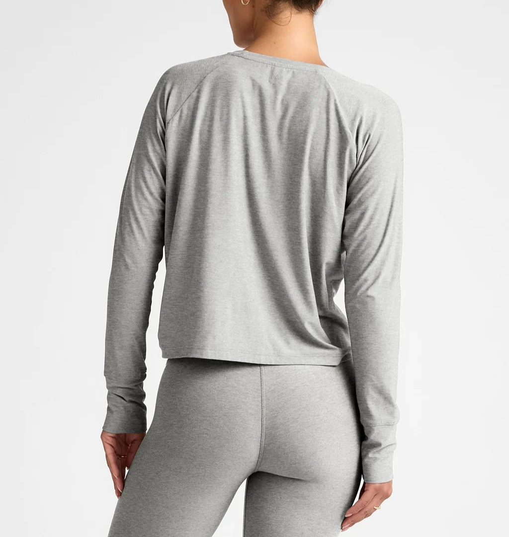 Beyond Yoga Featherweight Daydreamer Pullover MSRP $70