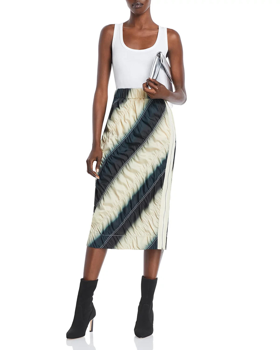 Splendid Ribbed Tank Splendid 1x1 Ribbed Tank MSRP $38 – DGFOutlet