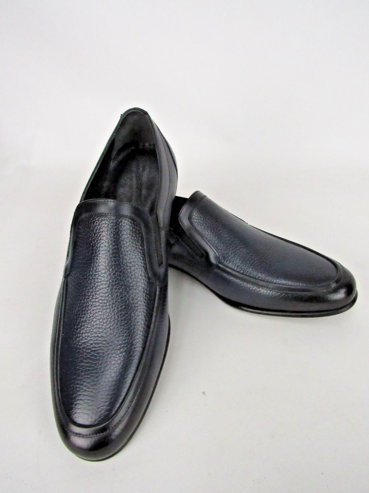 Elegant Men’s Calf Leather Loafers with Microlight Sole – Handcrafted Size EU 41