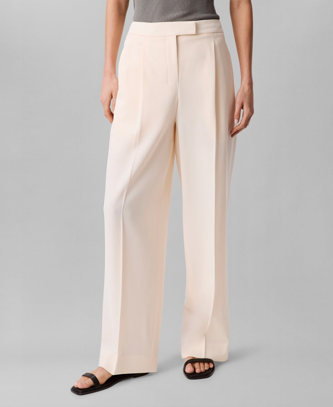 Calvin Klein Soft Crepe Pleated Straight-Leg Pants MSRP $129