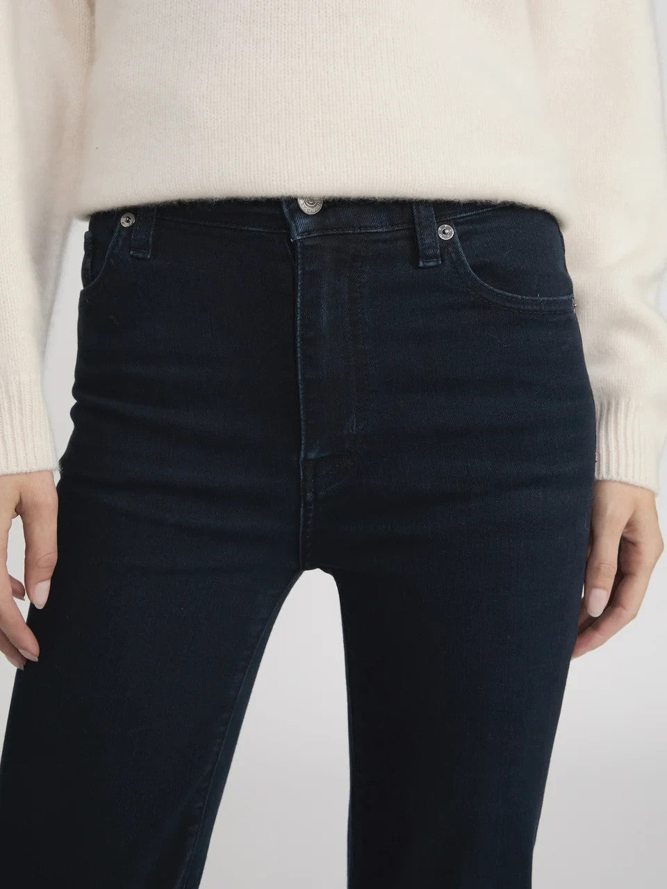 Frame Le Sleek High Rise Straight Jeans MSRP $278