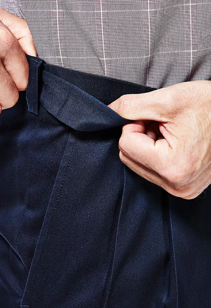 Haggar Men's Premium No Iron Khaki Hidden Expandable Waist Pants MSRP $70