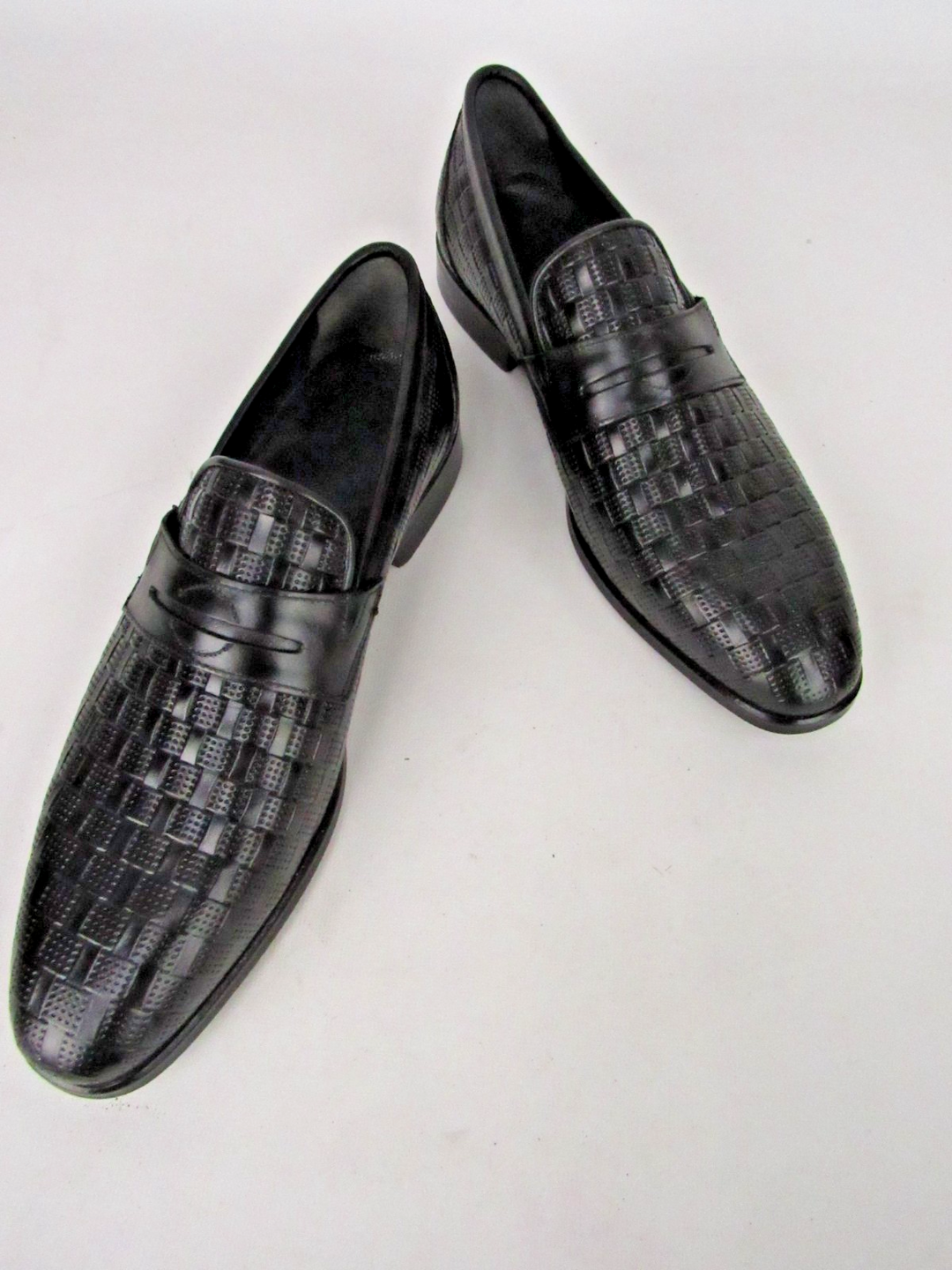 Premium Men’s Woven Leather Microlight Sole Loafers – Handcrafted Size EU 41