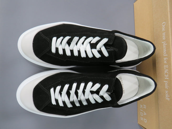 The Rad Black Kids Men's Lobela Skate Low Top Sneakers MSRP $175