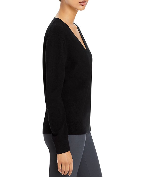 Vince Weekend V Neck Cashmere Sweater MSRP $348