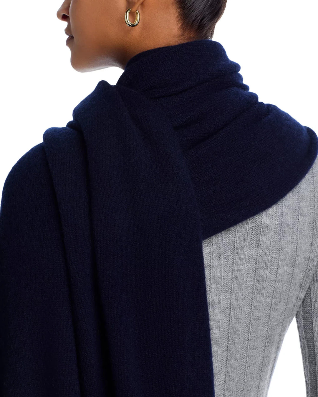 C by Bloomingdale's Cashmere 100% Cashmere Travel Wrap MSRP $218