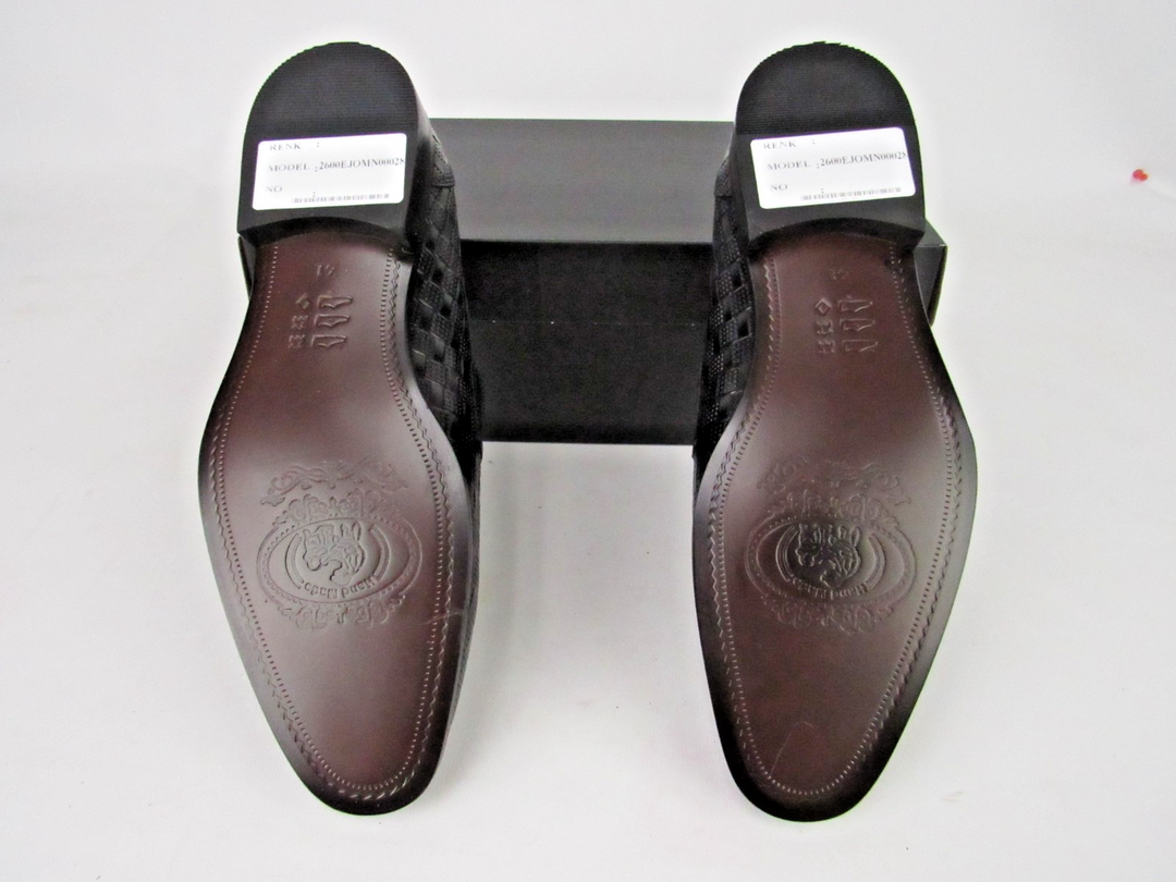 Premium Men’s Woven Leather Microlight Sole Loafers – Handcrafted Size EU 41