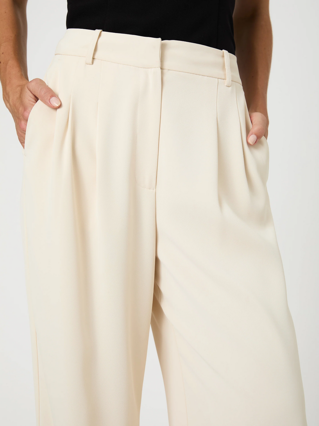French Connection Women's Harrie Wide Leg Suiting Pants - Classic Cream MSRP $98