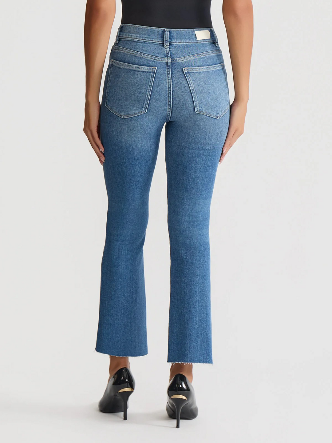 DL1961 Bridget Bootcut High Rise Instasculpt Crop Jeans MSRP $209