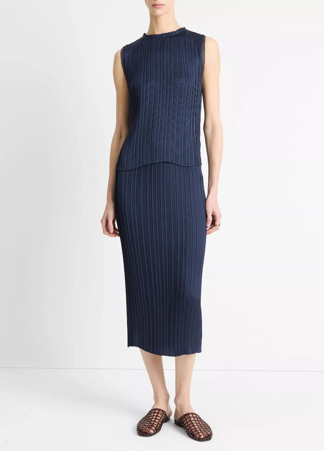 Vince Pleated Straight Pull-On Midi Skirt MSRP $398