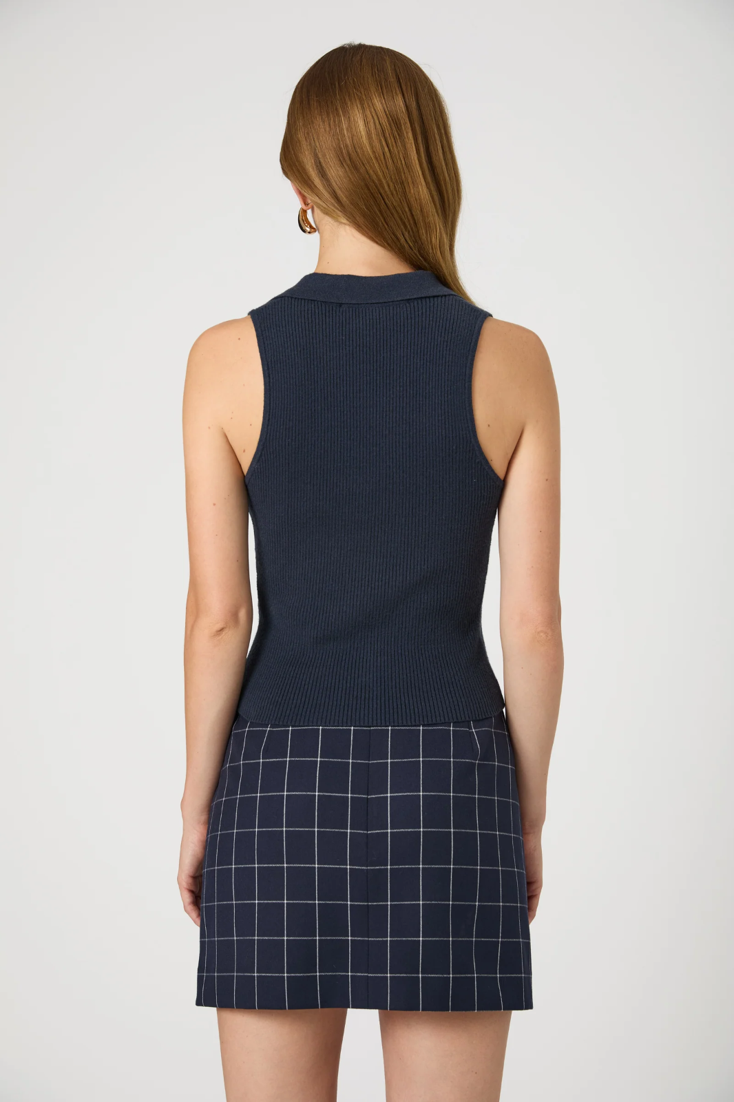 French Connection Cosysoft V-Neck Sleeveless Sweater Vest MSRP $88