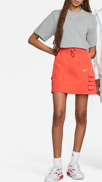 Nike Women's Sportswear Essentials Boxy T-Shirt