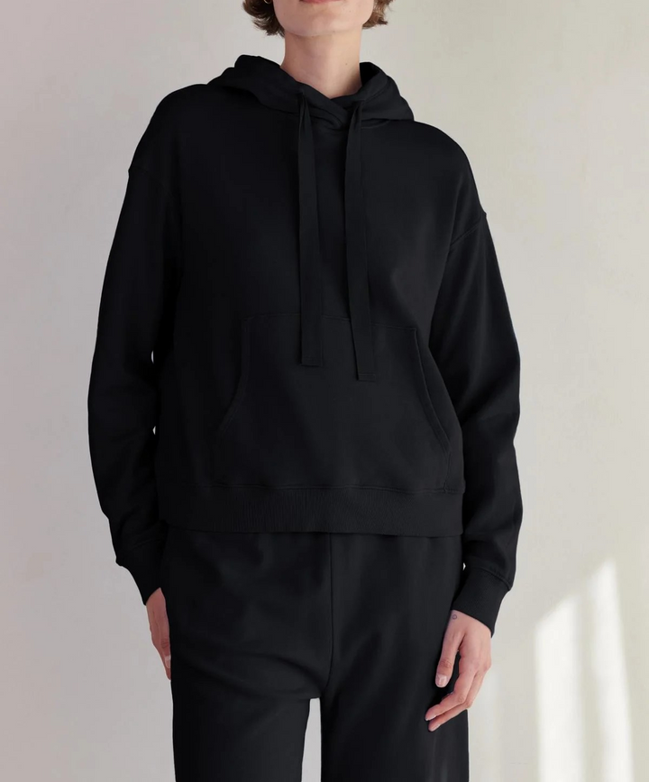 Velvet by Graham & Spencer Crewneck Sweatshirt MSRP $156