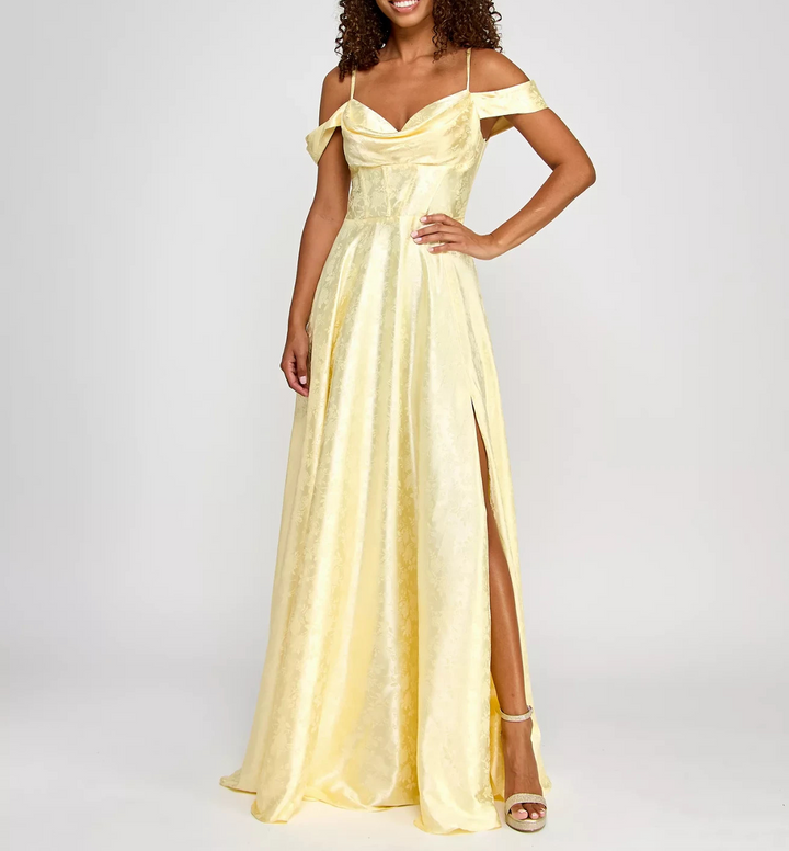 B Darlin Juniors' Sweetheart-Neck Jacquard Dress MSRP $139
