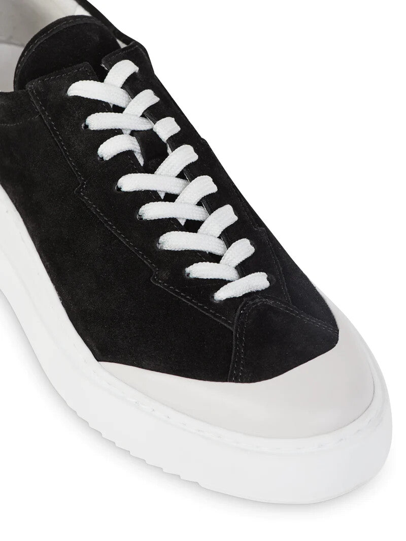 The Rad Black Kids Men's Lobela Skate Low Top Sneakers MSRP $175