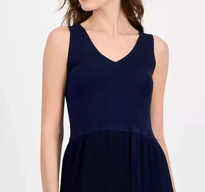 T Tahari Women's Ribbed Pleated Sleeveless Fit & Flare Dress MSRP $128