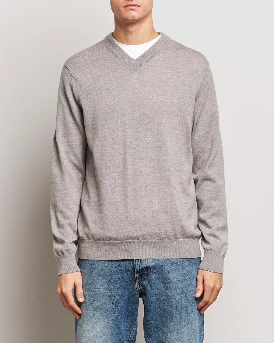 NN07 Sergio V-Neck Sweater MSRP $210